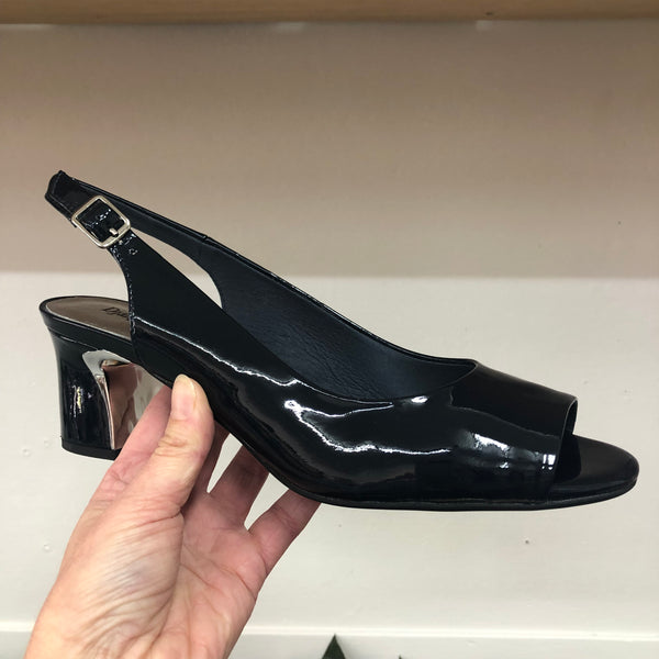 Django & Juliette ~ Jianas ~ 2 Colours ~ Patent Navy ~ Patent Ivory ~ Leather