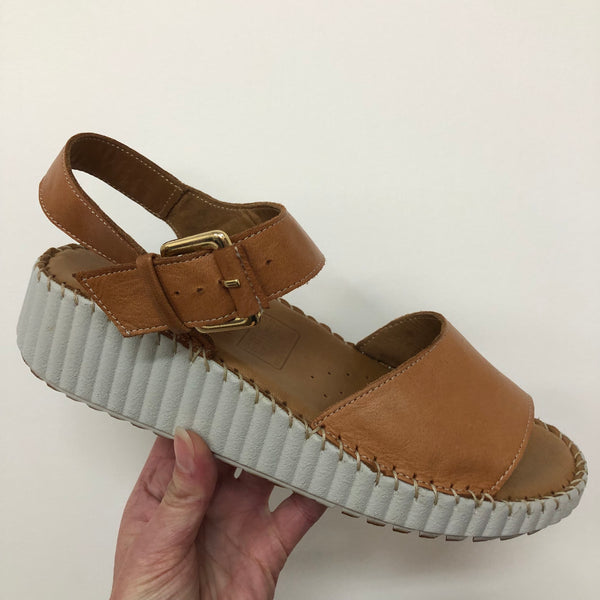 Sala ~ Sonia ~ Coconut Leather