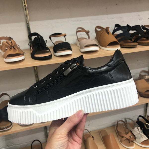 Sala Bonnie ~ 3 Colours ~ Black/White ~ White ~ Dark Stone ~ Leather Sneaker