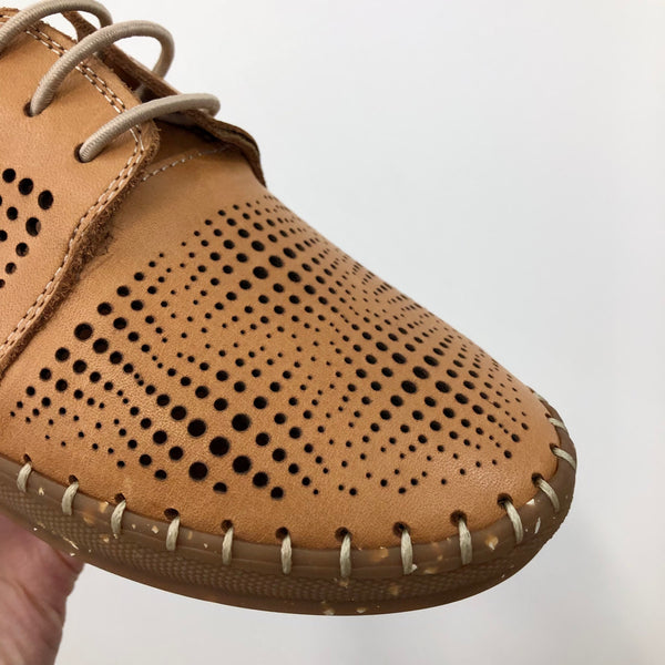 Sala Reva Tan Leather