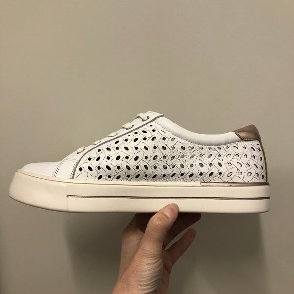 Ziera Ayleen W ~ Navy ~ Black ~ Almond ~ White/RoseGold ~ Leather