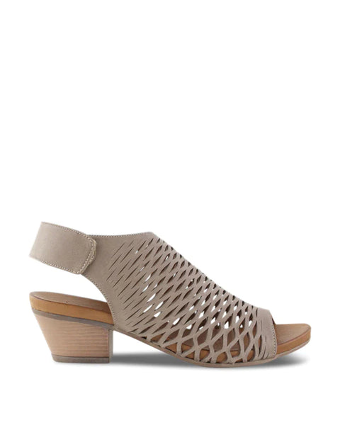 Bueno Ruby Leather Heel 5 Colours ~ White ~ Navy ~ Tan ~ Black ~ Cameo ~ Darkstone