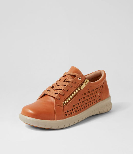 Ziera Shovo XF ZR ~ Tan ~ White ~ Almond ~ Leather