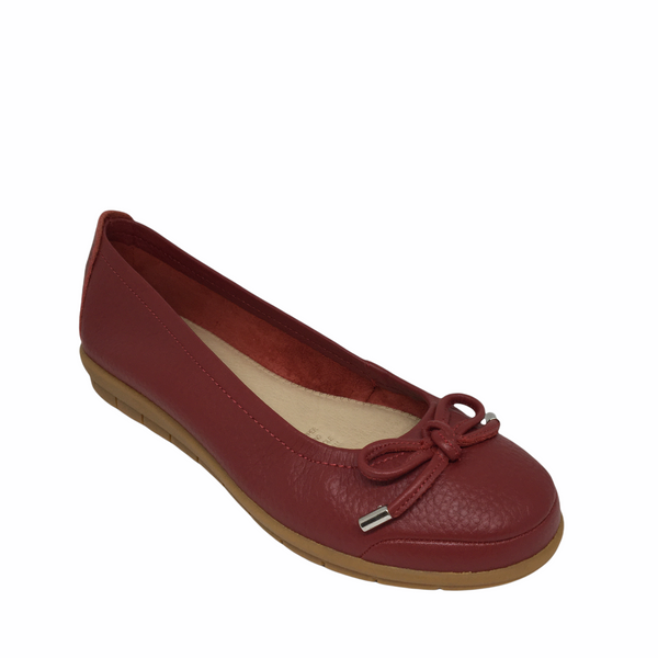 CC Resorts Virginia Leather ~ Red