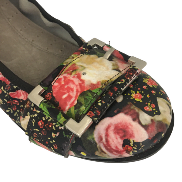 Isabella Monica ~ Floral ~ Tan ~ Olive ~ Leather