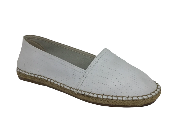 Macarena Dam ~ Black ~ Red ~ White ~ Leather