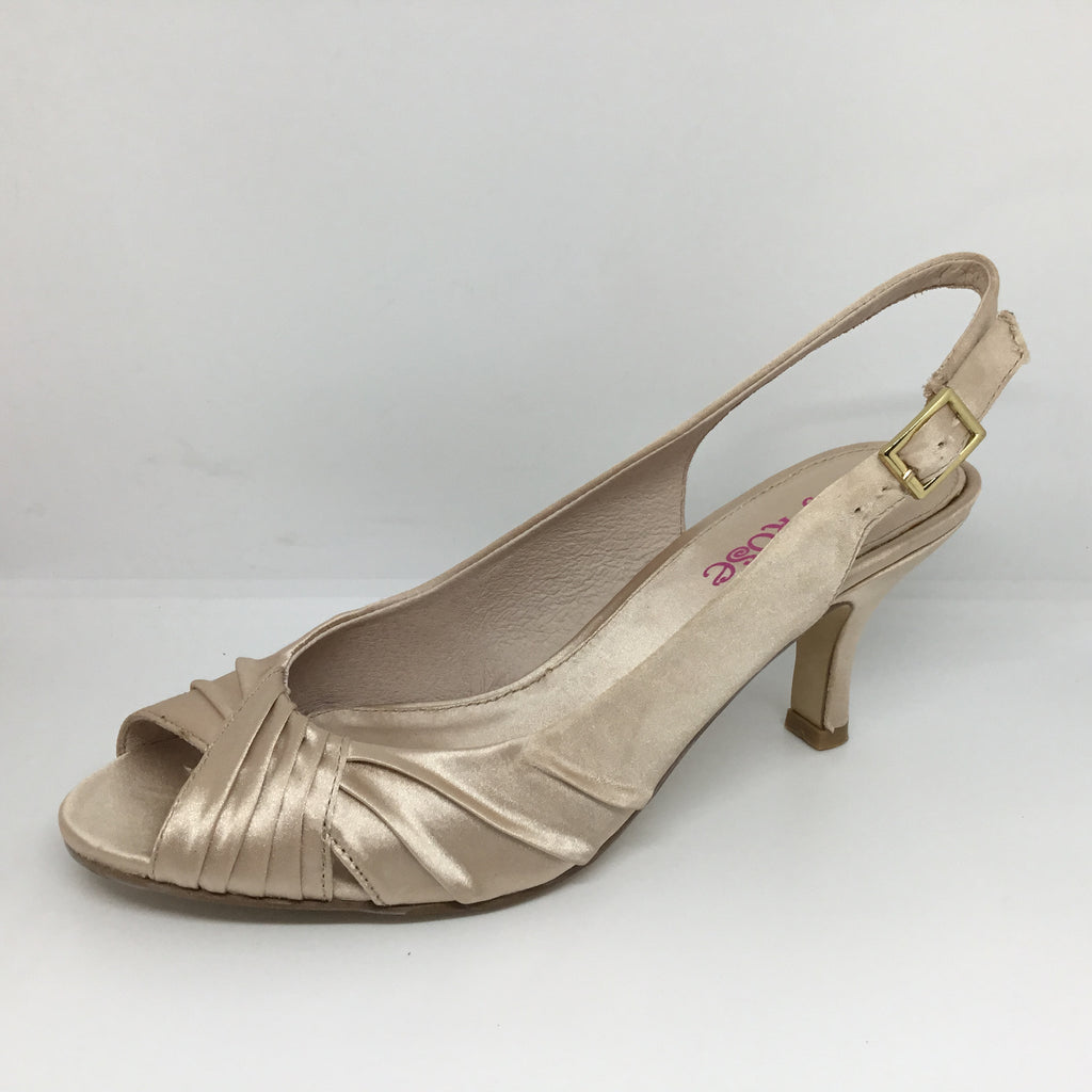 Lily Rose Jazzy Champagne Satin Heel Shop Soiled see pics
