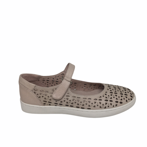 Django & Juliette Diesal ~ Nude ~ White ~ Black