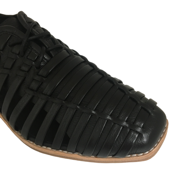 Django & Juliette Akiko ~ Rose ~ Tan ~ Black Leather