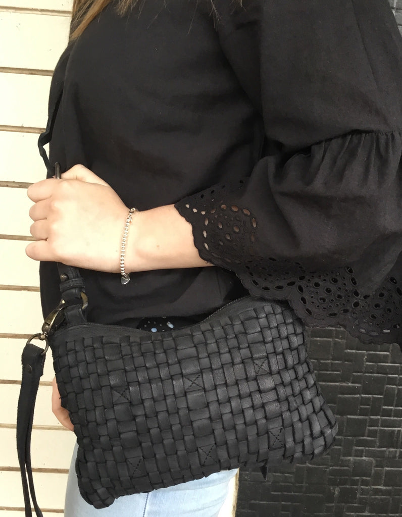 In Leatherz Knit Black Leather KN03 Tangle