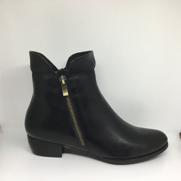Isabella Marley Twin Zip Black Leather boot