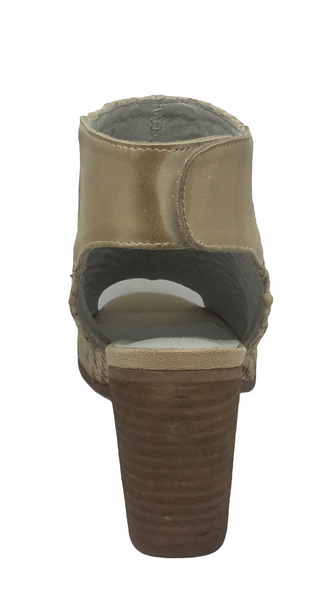 Django & Juliette Danes ~ Latte Leather