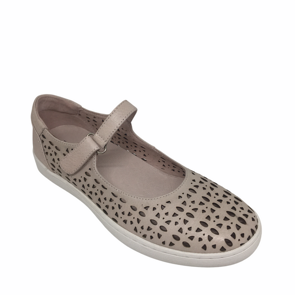 Django & Juliette Diesal ~ Nude ~ White ~ Black