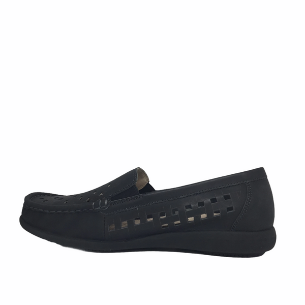 CC Resorts Taffy Black Leather Slip on