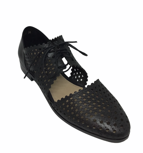 Top End Coster ~ Black ~ Tan ~ White