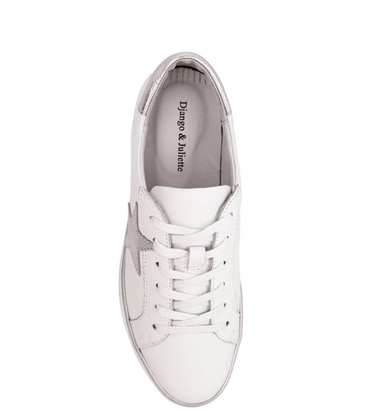 Django & Juliette Fonno ~ White