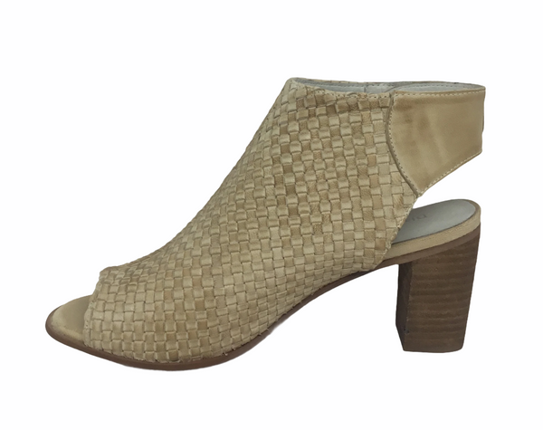 Django & Juliette Danes ~ Latte Leather