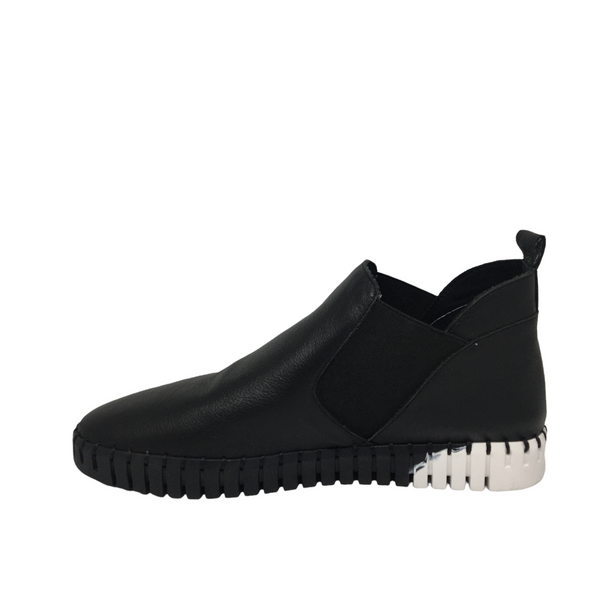 Django & Juliette Lucksa Boot 2 Colours ~ Black ~ White ~ Leather