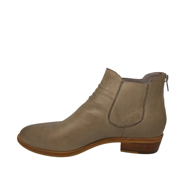 Django & Juliette Ivor ~ Warm Taupe Leather Boot