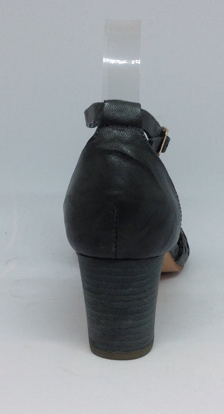 Django & Juliette Cavila ~ Teal ~ Tan ~ Leather Heel