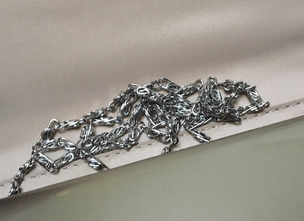 Gabee Gold patent clutch style EE59503