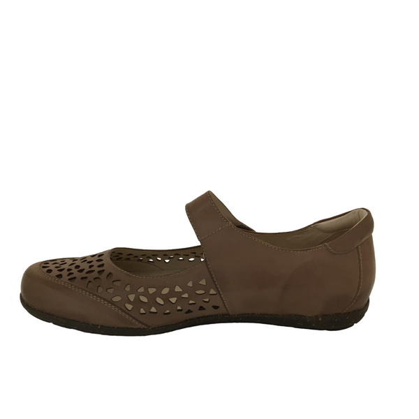 Klouds Nikita ~ Red ~ Tan ~ Leather Mary Jayne Leather Orthotic Friendly